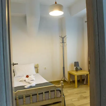 Holiday home To Petrino Holidays House Metagkitsi
