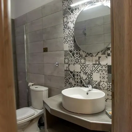 To Petrino Holidays House Casa vacanze Metagkitsi