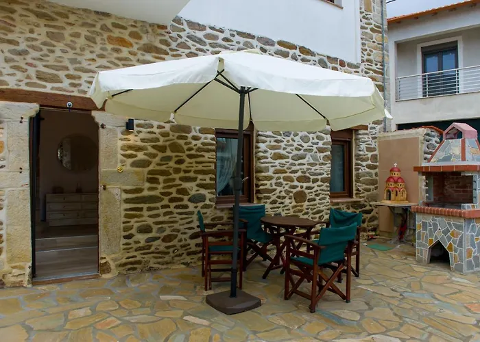 Дом отдыха To Petrino Holidays House *