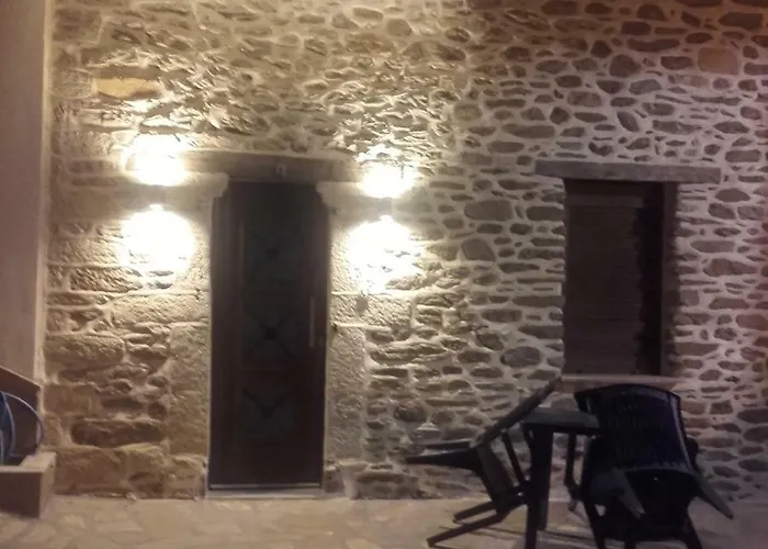 To Petrino Holidays House Дом отдыха Metagkitsi
